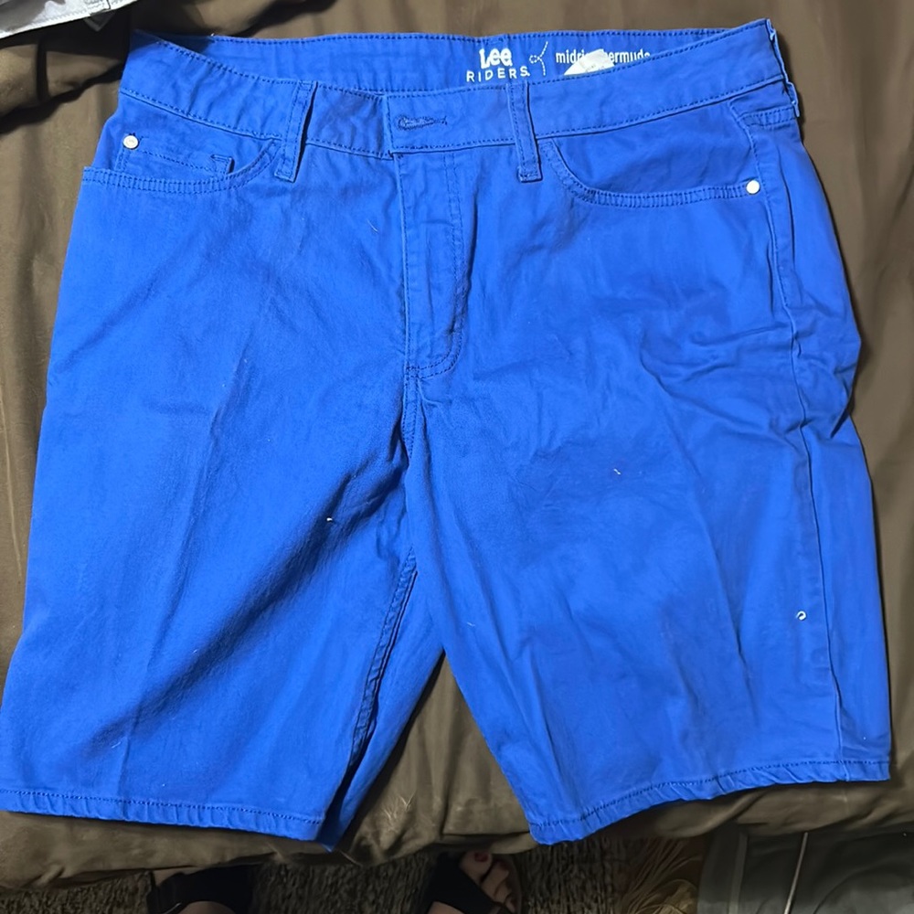 Lee Rider mid-rise bermuda shorts, have never been worn